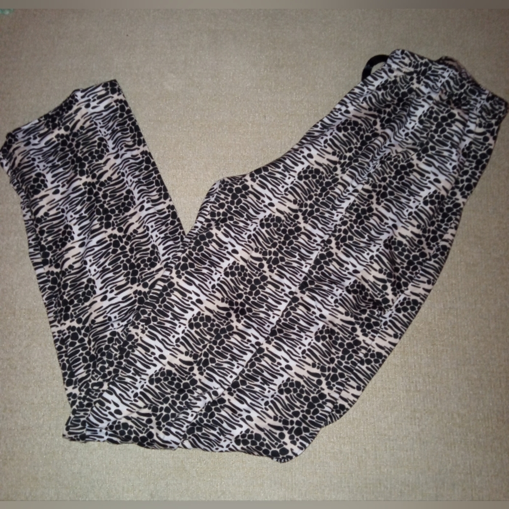 Mayfair, Animal Print, Pajama Pants,  Intimates, Size Medium